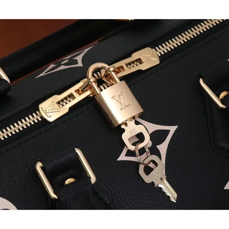 LV Bag 2109YA0148