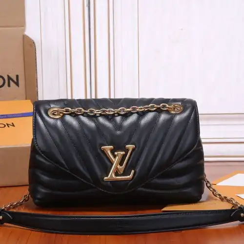 LV Bag 2109YA0153