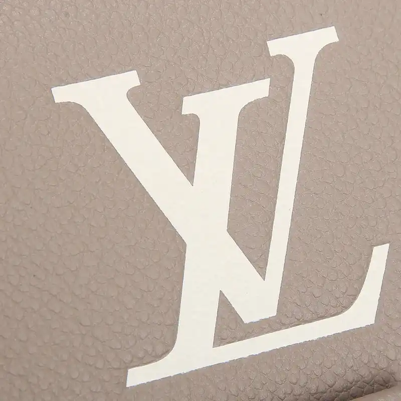 LV Bag 2109YA0156