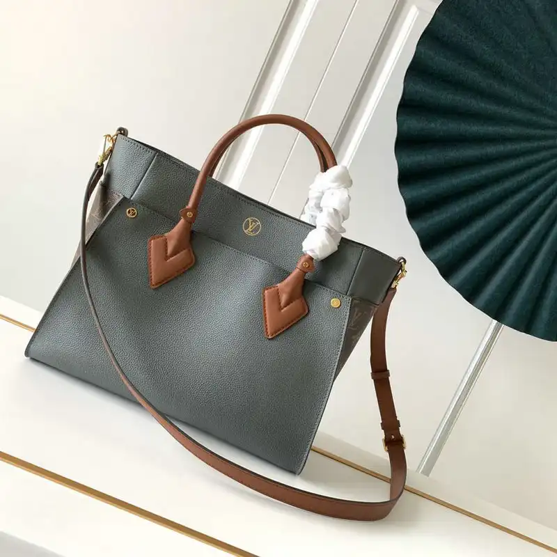 Fashionrep LV Bag 2109YA0208