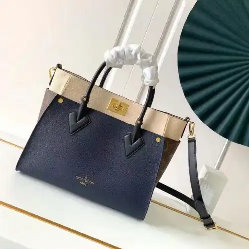 LV Bag 2109YA0211