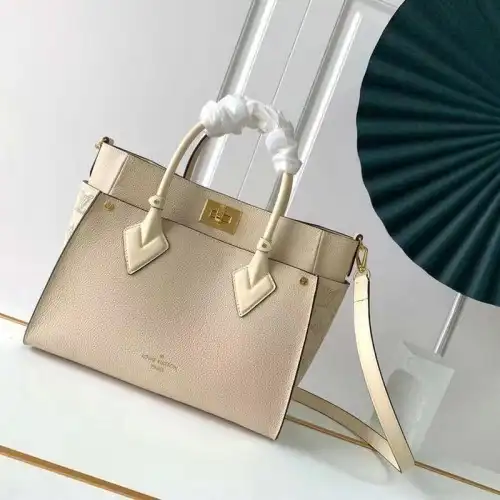 Fashionrep LV Bag 2109YA0212