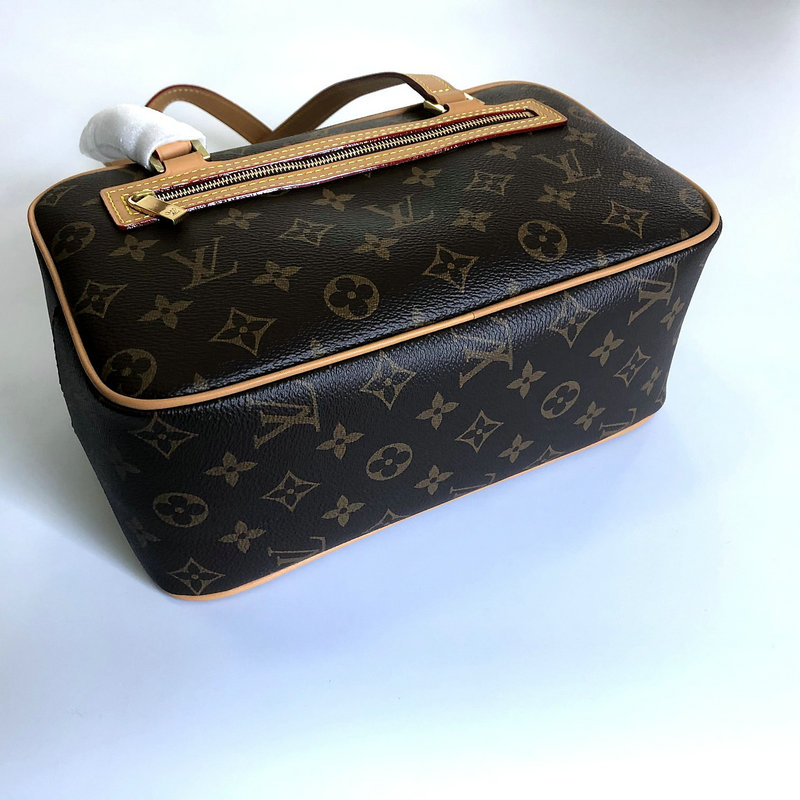 FASH LOUIS VUITTON Bag 2110DJ0018