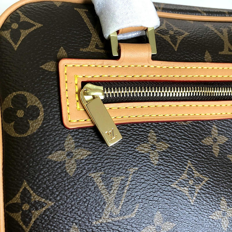 FASH LOUIS VUITTON Bag 2110DJ0018