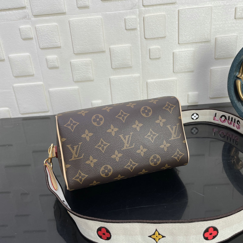 FASH LOUIS VUITTON Bag 2110DJ0028