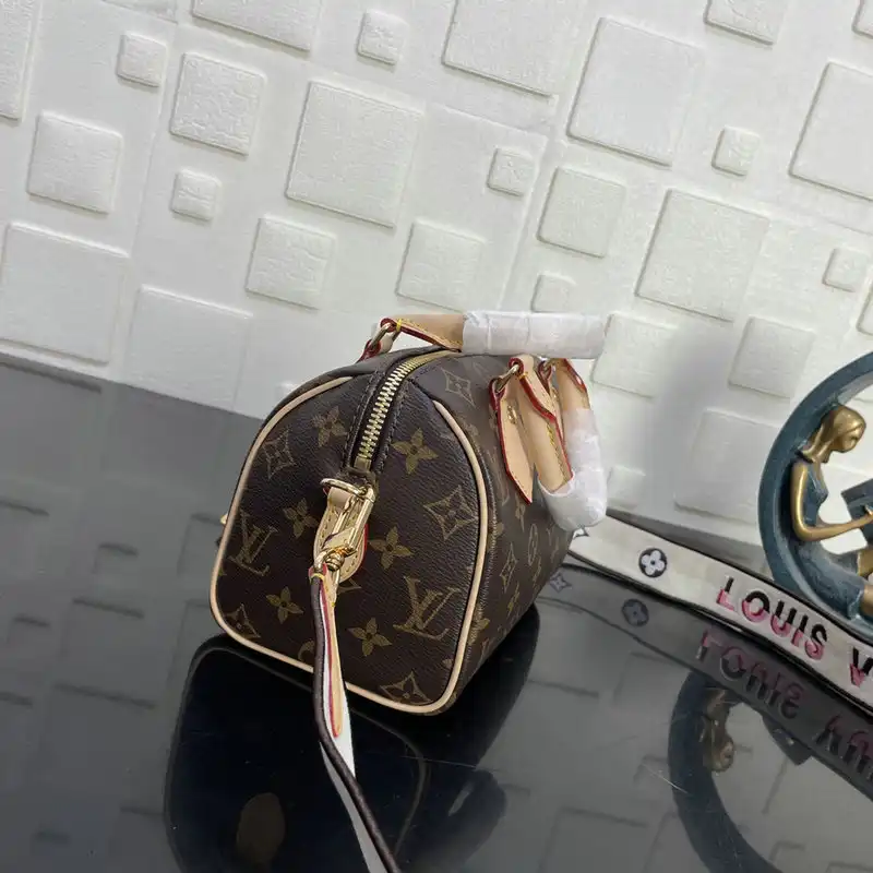 Fashionrepsfam ru LV Bag 2110DJ0028