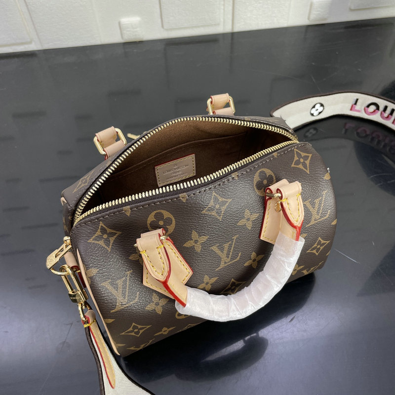 FASH LOUIS VUITTON Bag 2110DJ0028