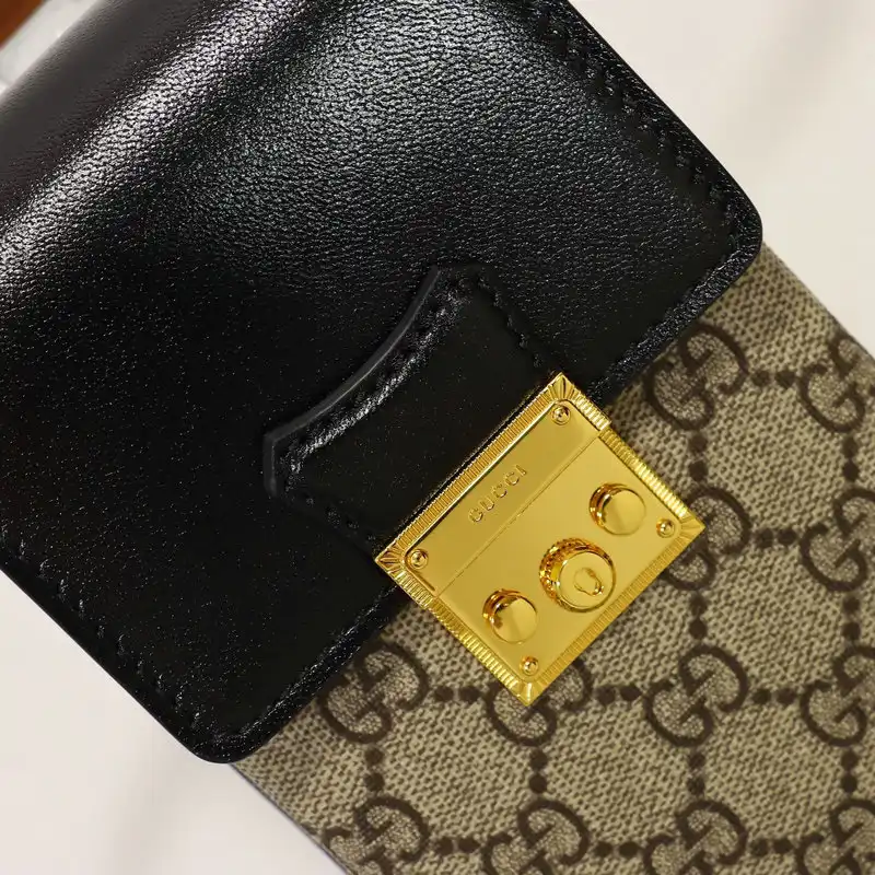 Cheap Gucci Bag 2110DJ0030