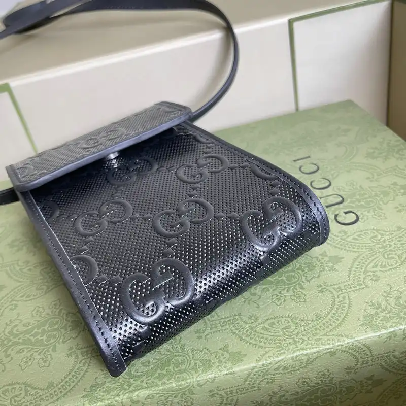 Cheap Gucci Bag 2110DJ0035