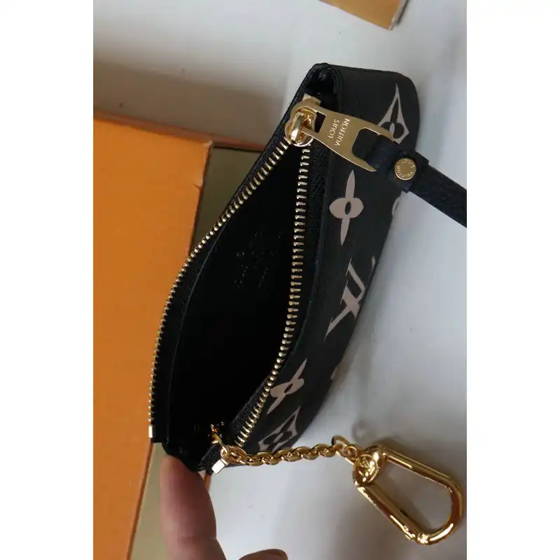 LV Bag 2110DJ0056