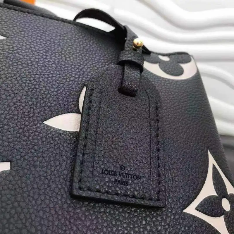 LV Bag 2110HT0006