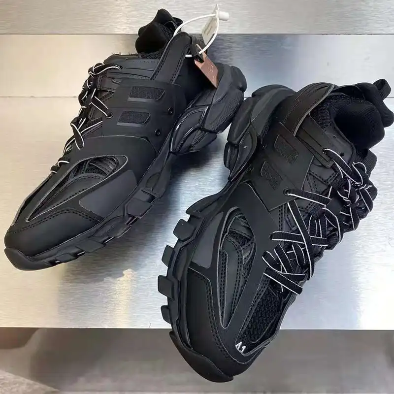 Balenciaga Shoes 2110HT0011