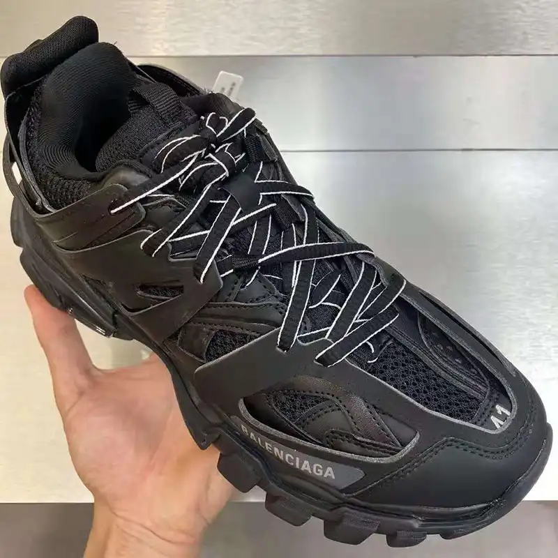 Balenciaga Shoes 2110HT0011