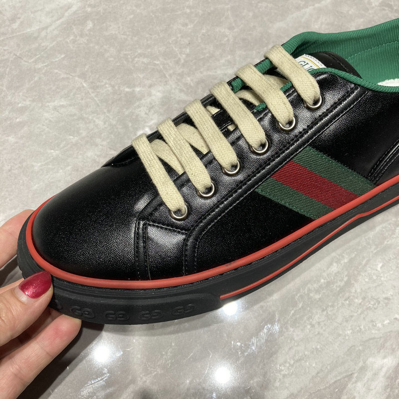 FASH Gucci Shoes 2110PZ0001