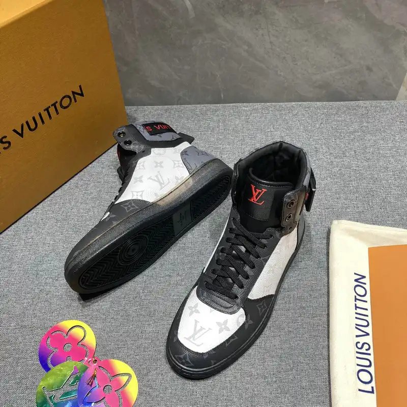 Fashionrepsfam ru LV Shoes 2110PZ0045