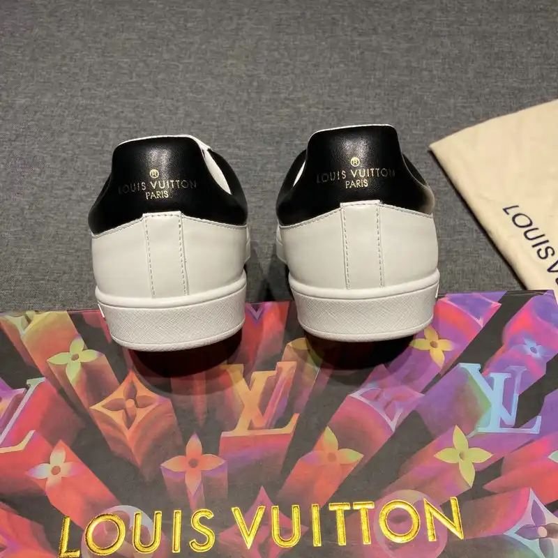 LV Shoes 2110PZ0047