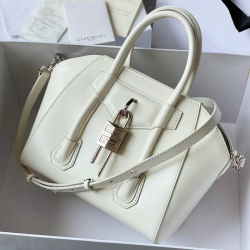 FASH Givenchy s Bags 2110SW0001