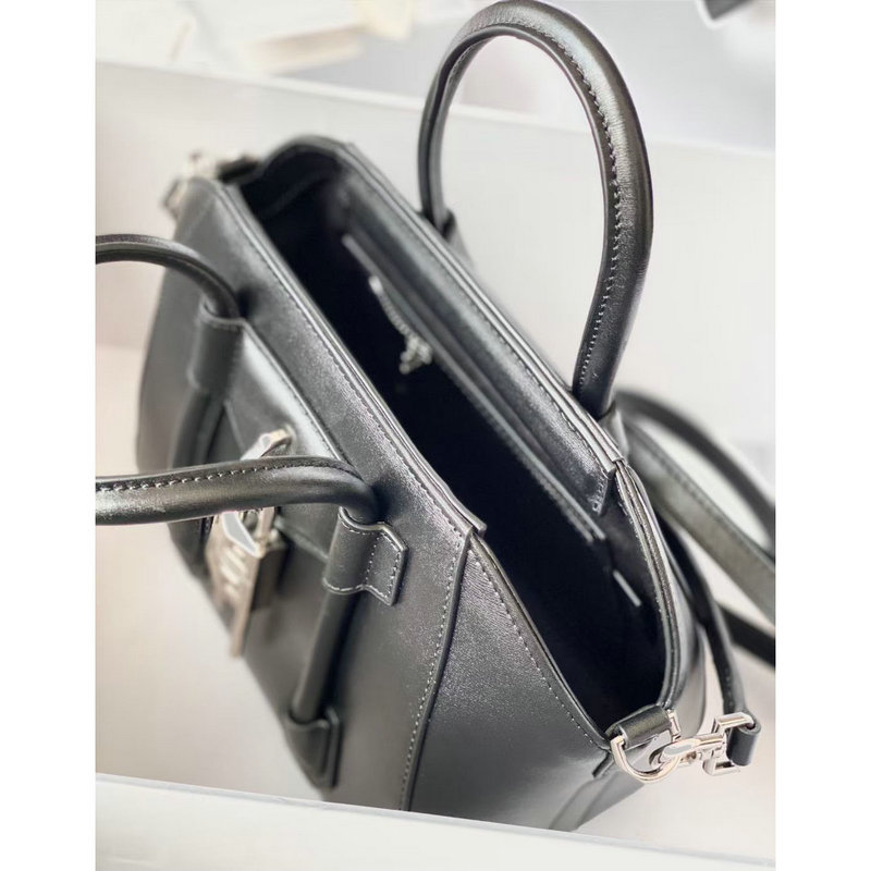 FASH Givenchy s Bags 2110SW0003