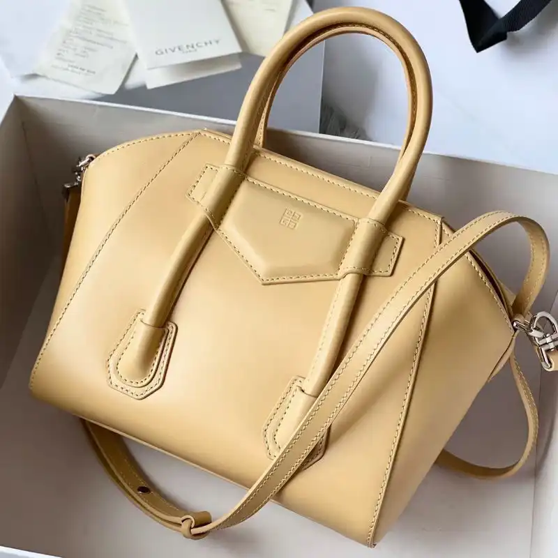 Givenchy s Bags 2110SW0004