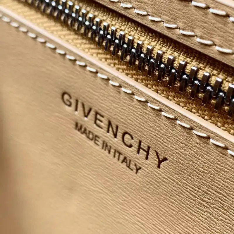 Givenchy s Bags 2110SW0004