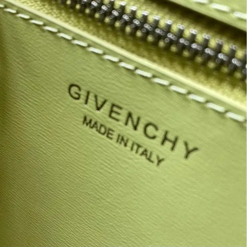 Givenchy s Bags 2110SW0005