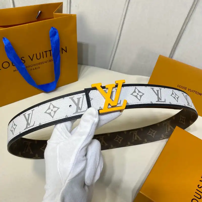 LV Belts 2110XA0019