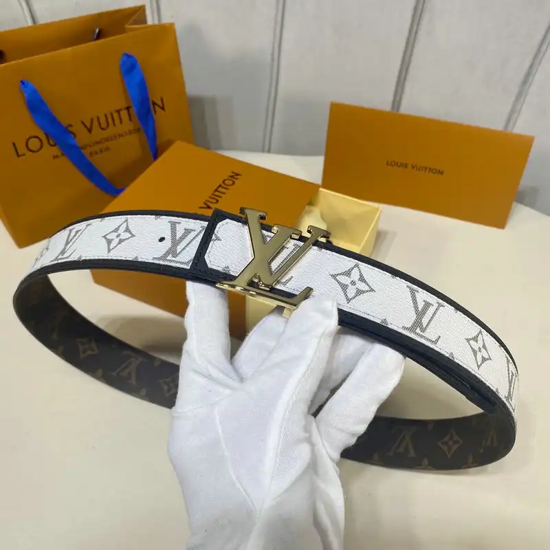 LV Belts 2110XA0021