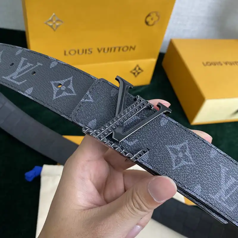 LV Belts 2110XA0034