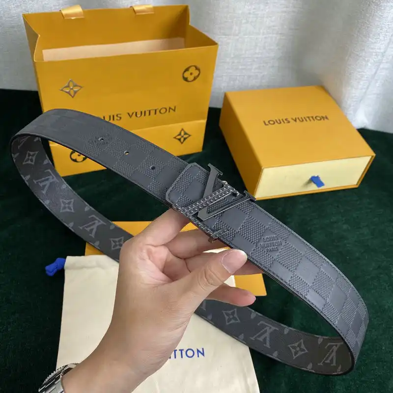 LV Belts 2110XA0034