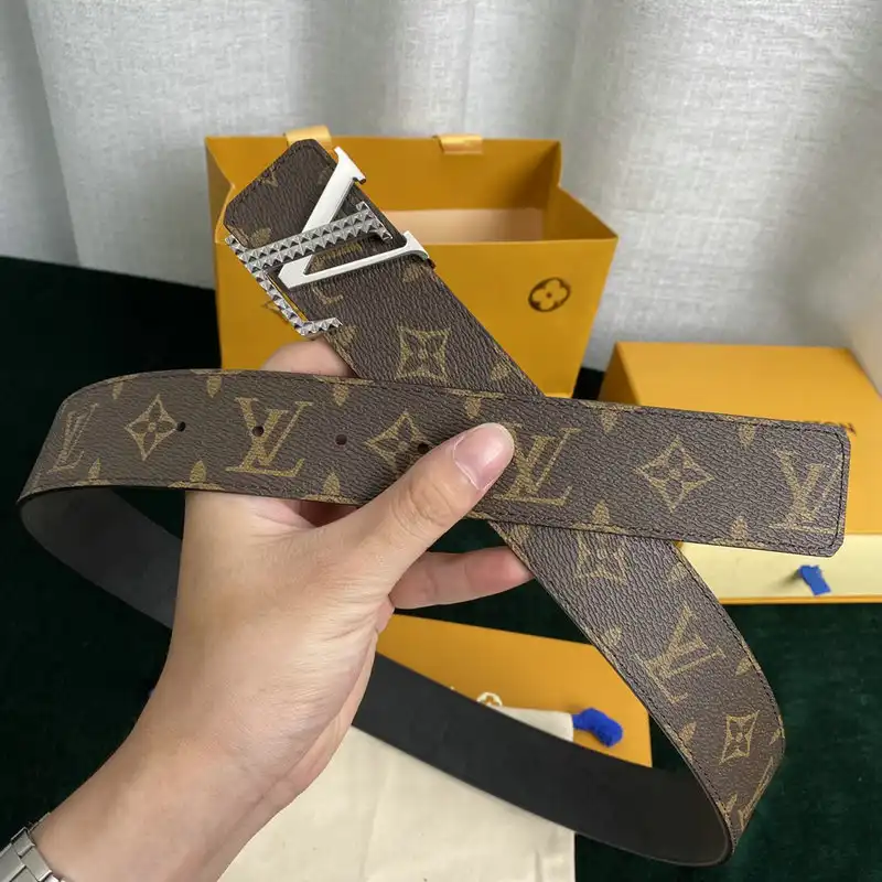 LV Belts 2110XA0036