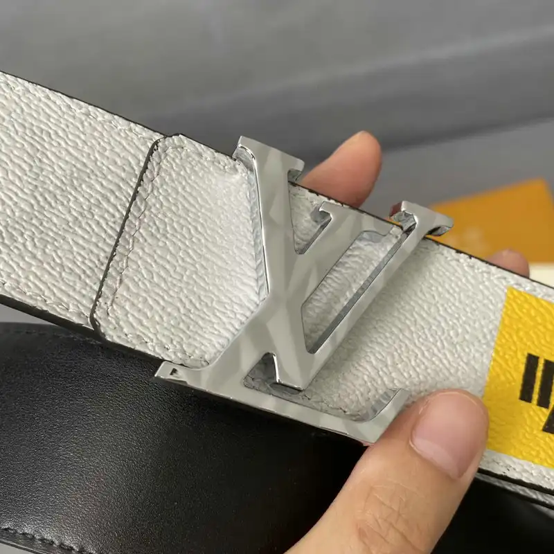 LV Belts 2110XA0096