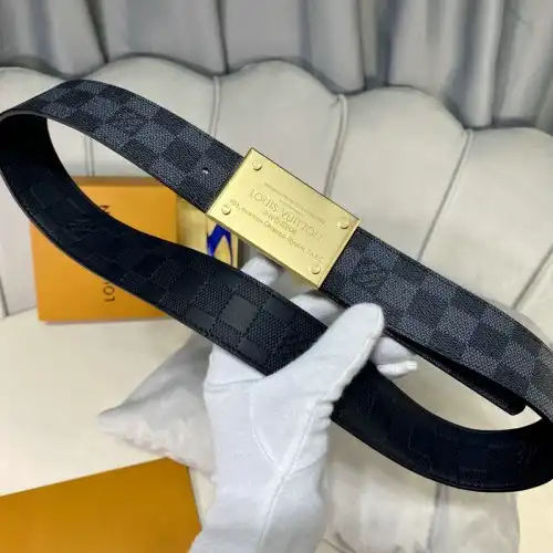 LV Belts 2110XA0126