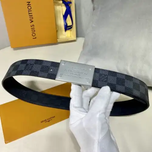 LV Belts 2110XA0127