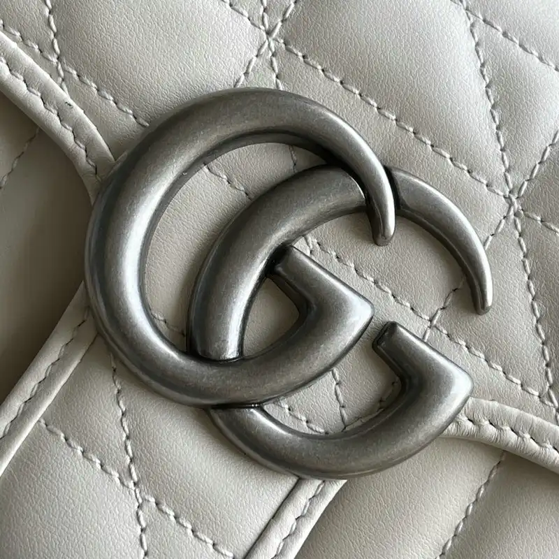 Cheap Gucci Bags 2110YA0006