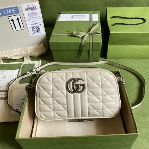 Gucci Bags 2110YA0010