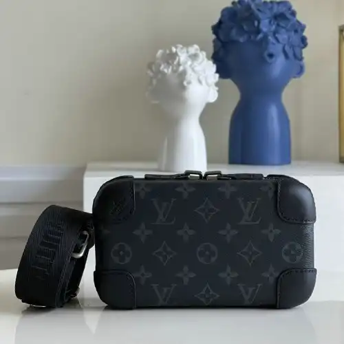 LV Bags 2110YA0023