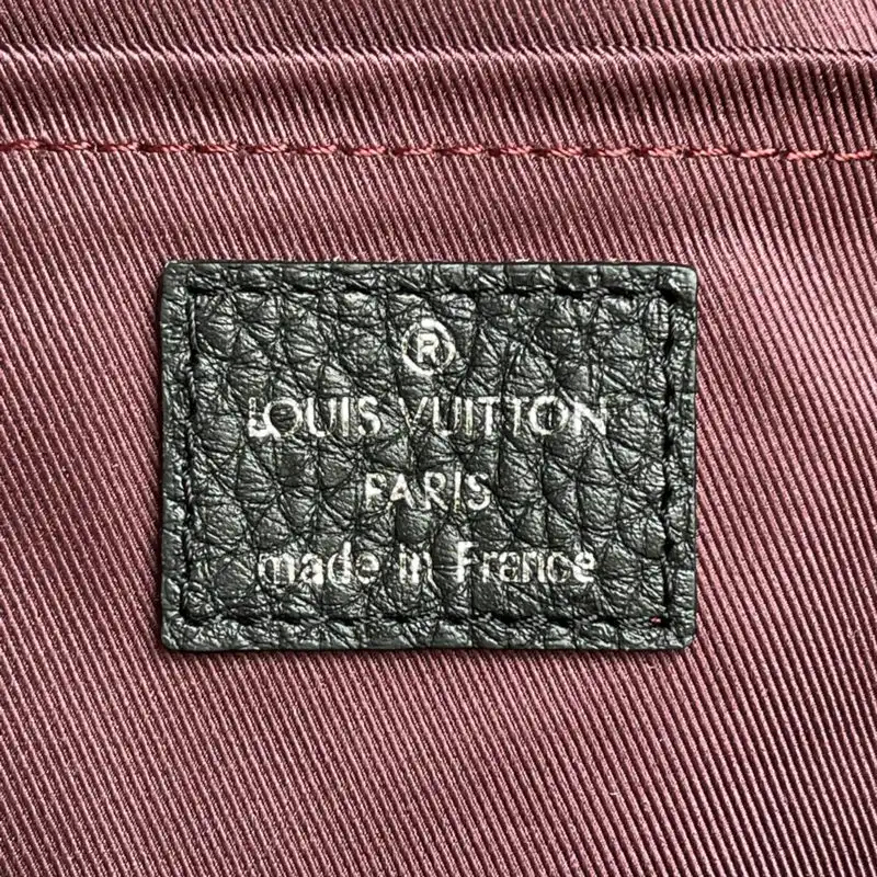 LV Bags 2110YA0028