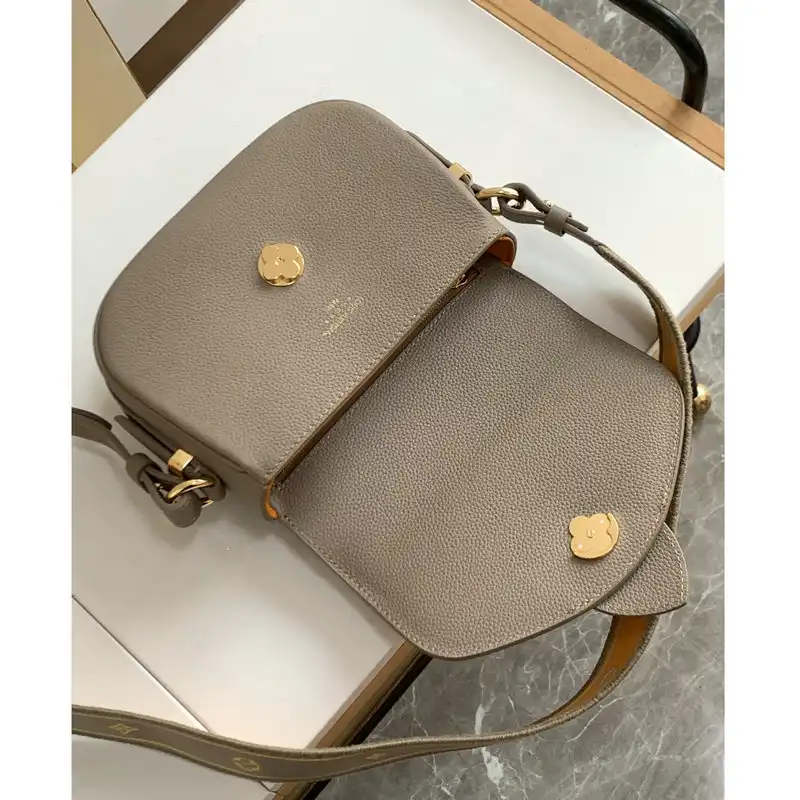 LV Bags 2110YA0034