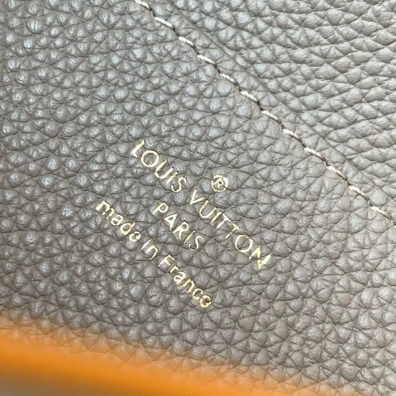 LV Bags 2110YA0034