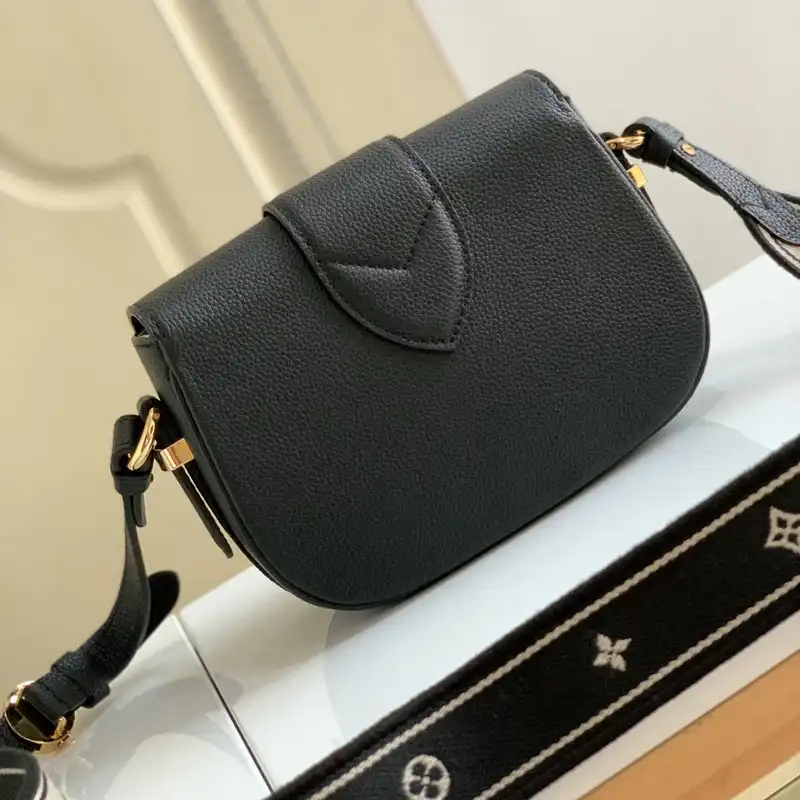 LV Bags 2110YA0035