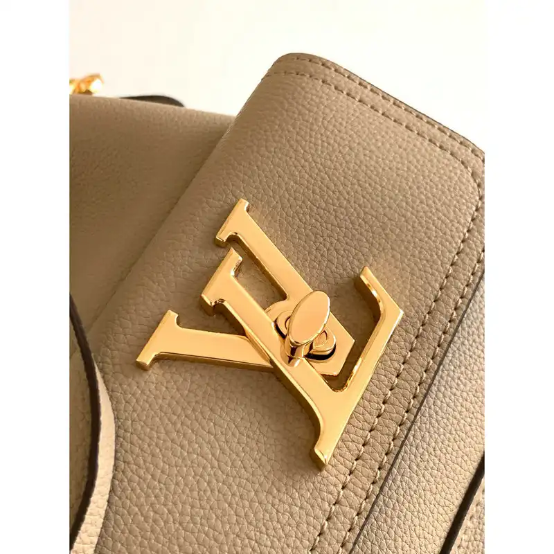 LV Bags 2110YA0038