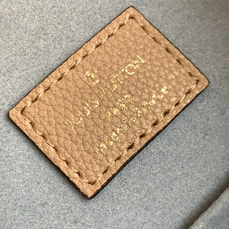 LV Bags 2110YA0038