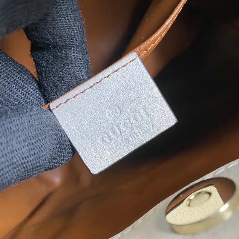 Cheap Gucci Bags 2110YA0058