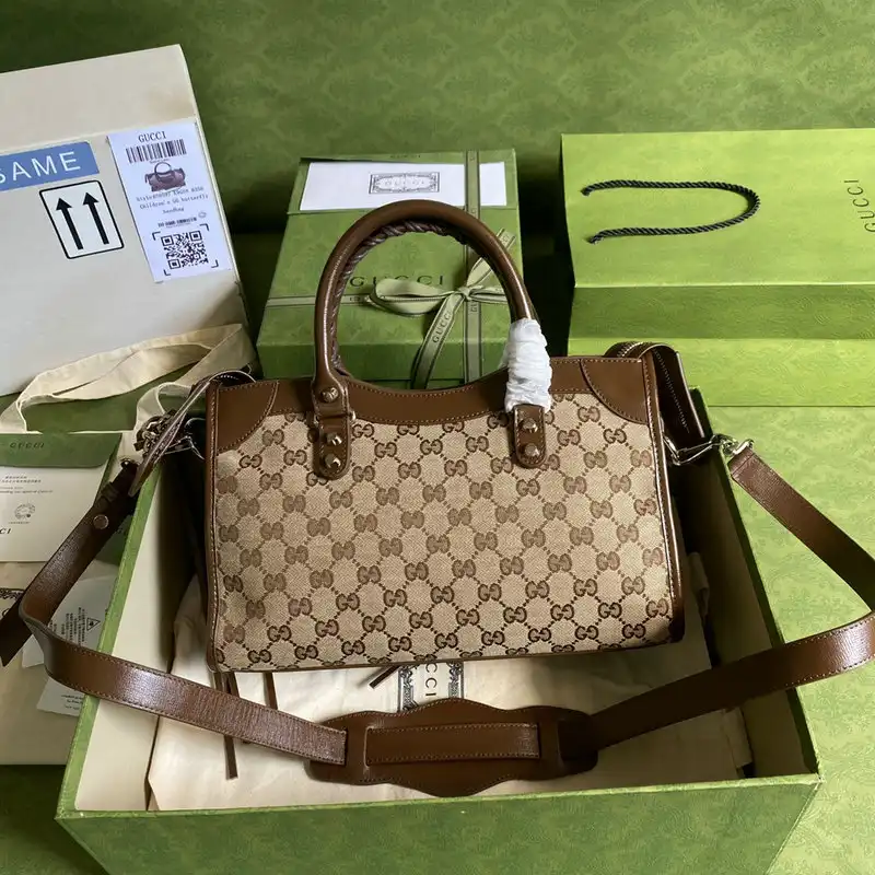 Gucci Bags 2110YA0065