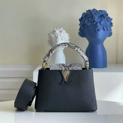 Fashionrepsfam ru LV Bags 2110YA0099