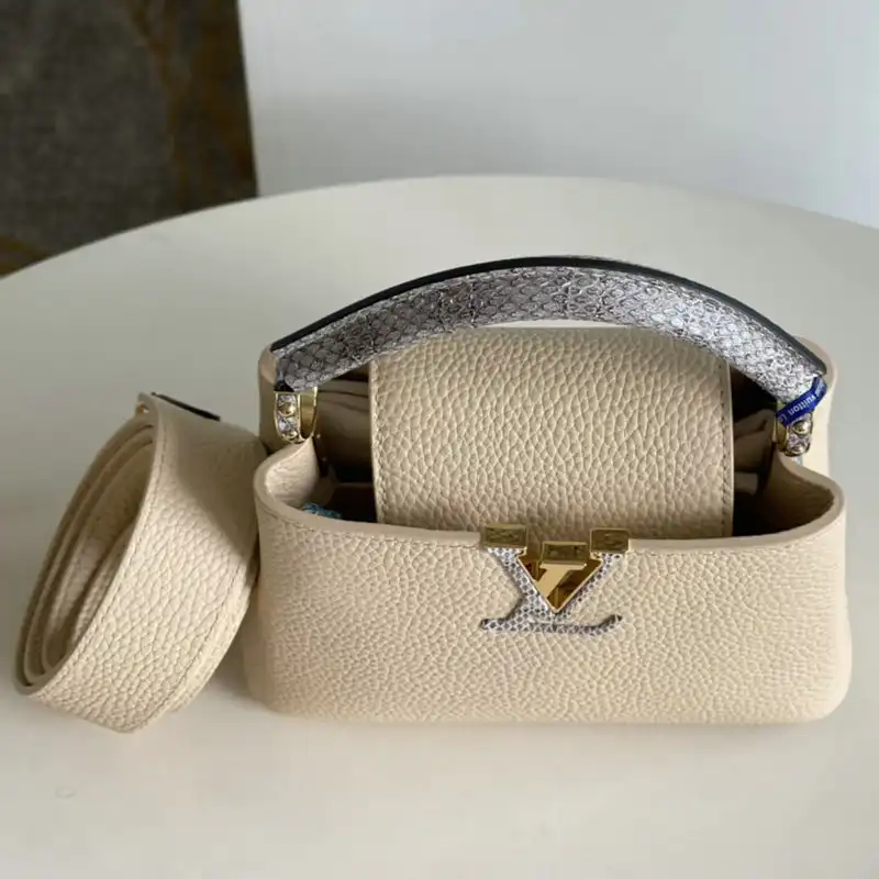 Fashionrep LV Bags 2110YA0104