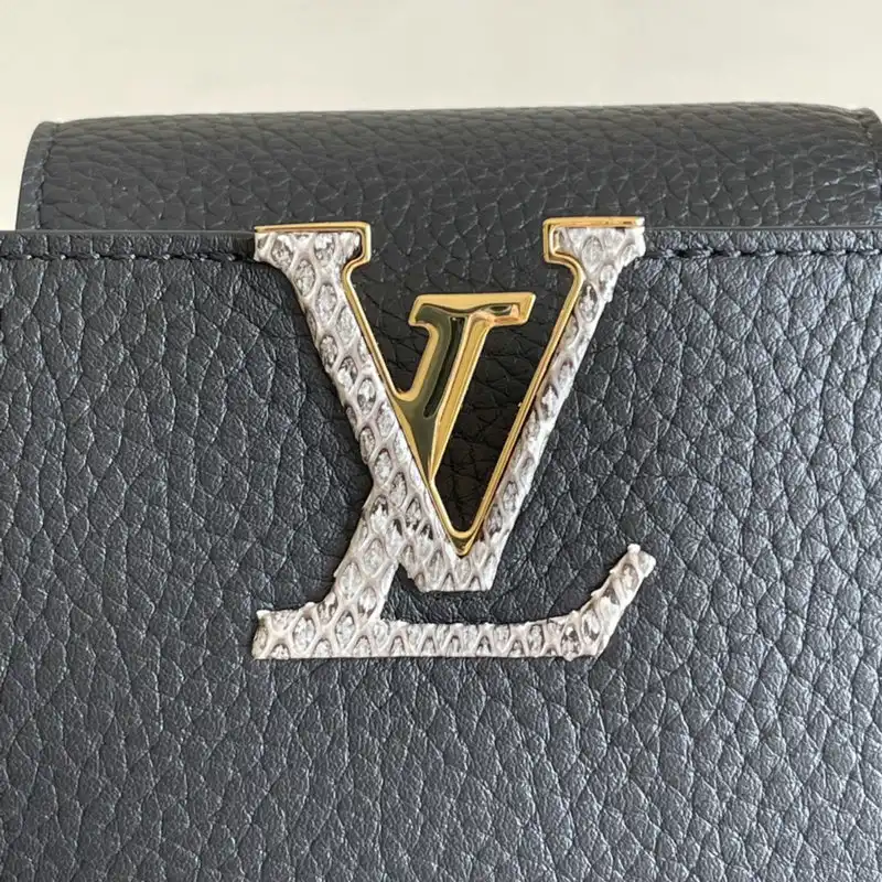 LV Bags 2110YA0106