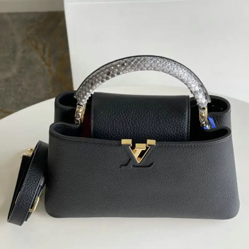 LV Bags 2110YA0120