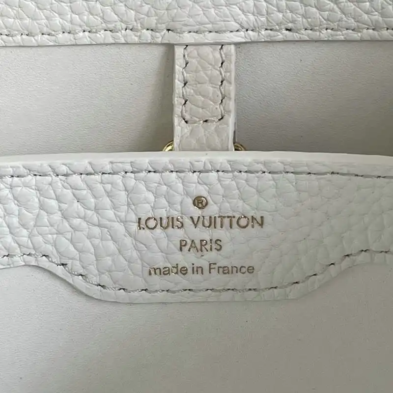 LV Bags 2110YA0124