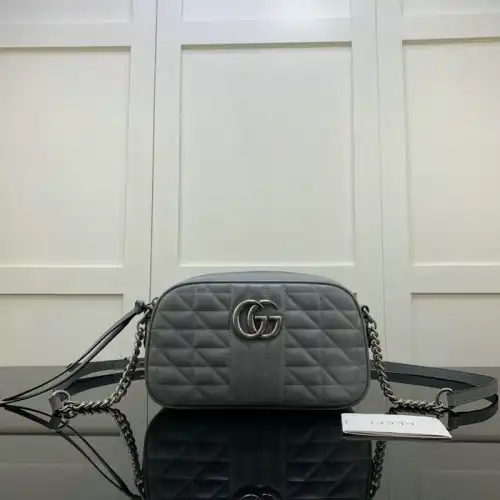 Gucci Bags 2110YA0131